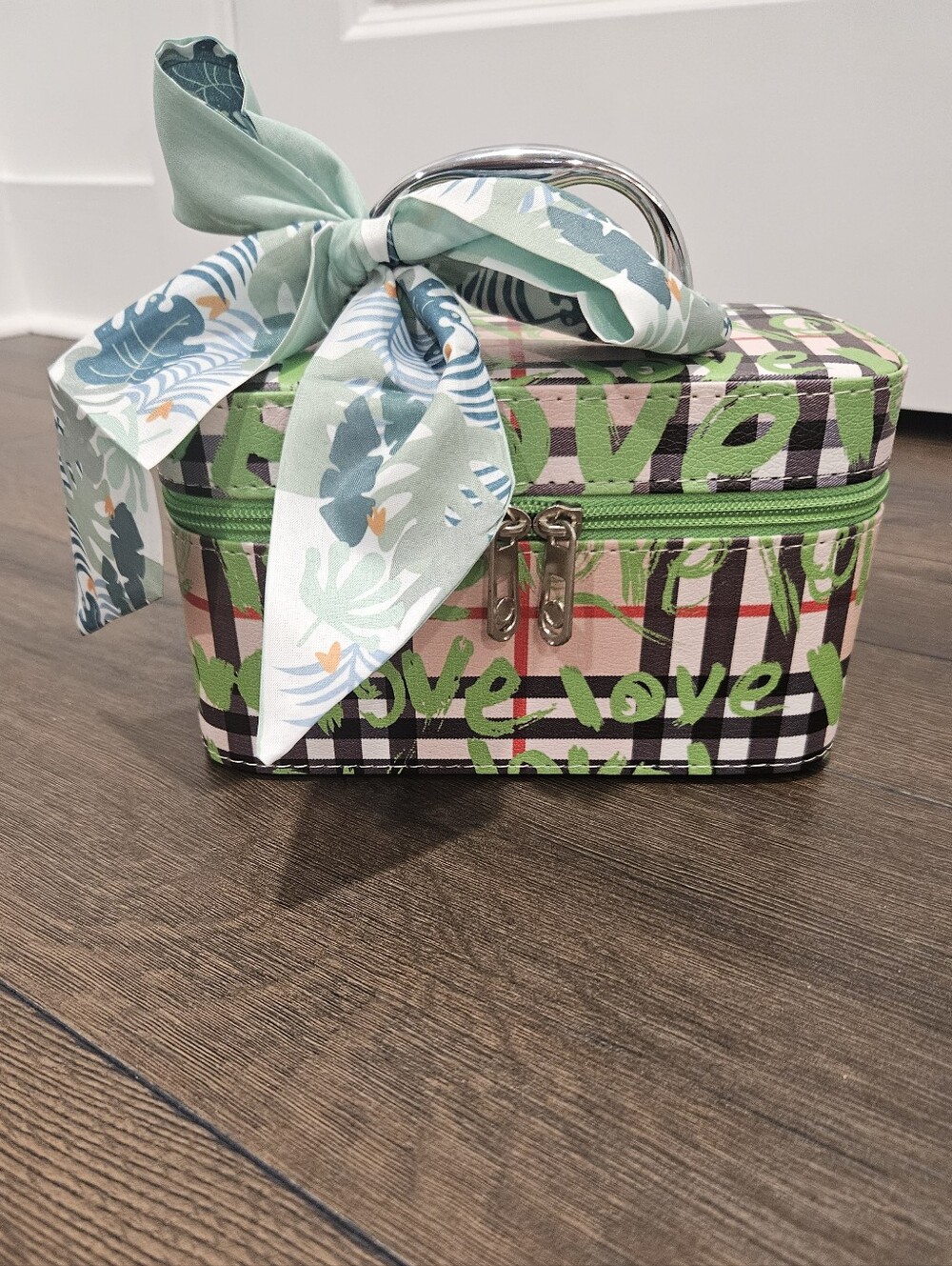 Graffiti Plaid Train Case Vanity Makeup Jewelry Case w/ Mirror & Matching Twilly